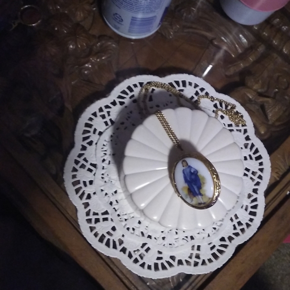 Balenciaga Other - Vintage Balenciaga trinketbowl with vintage locket.powder bowl is Balenciaga